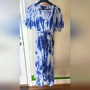 NWT Lulu's tie dye maxi dress, size medium
